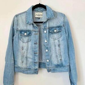 Light Wash Denim Jean Jacket | Ashley Vintage Charm